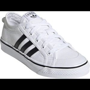 Adidas Nizza Men’s Sneakers size 9